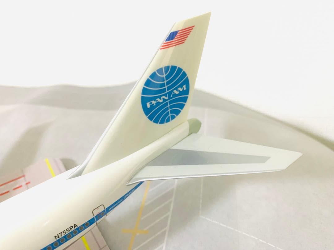 昭和ろく‼️ＰＡＮＡＭ／Ｂ７４７－１２１ヘルパ製１／２００スケール(プラ製)