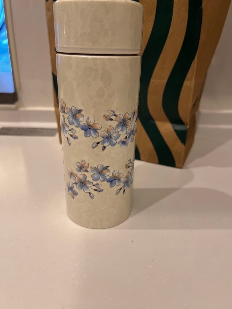 スタバ　SAKURA2026ステンレスボトルシェルホワイト355ml