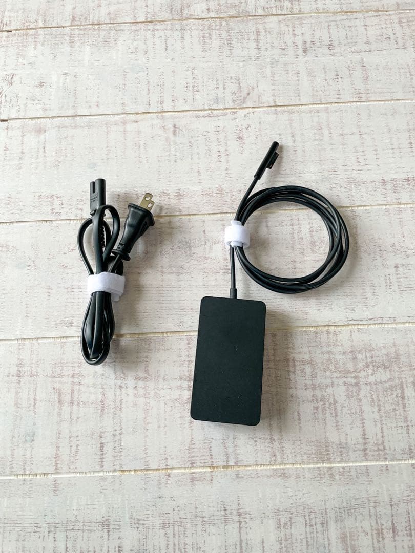 【超美品】Surface Pro7 Core i5 / 8GB / 128GB