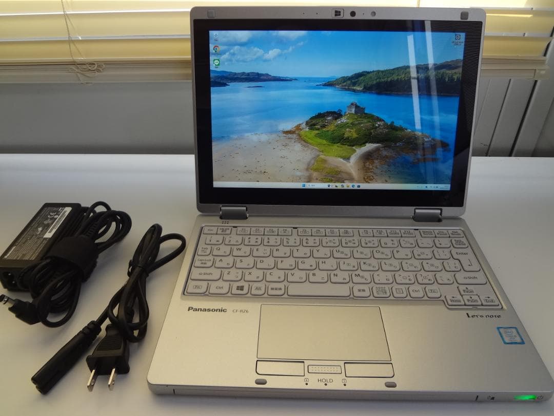 Let's note CF-RZ6 i5-7Y57 SSD256(新品)MEM8