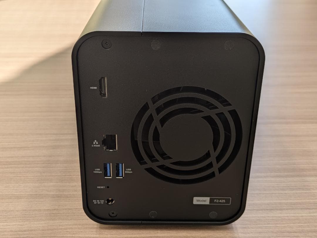 外付けハードディスク・ドライブ TerraMaster F2-425 NAS