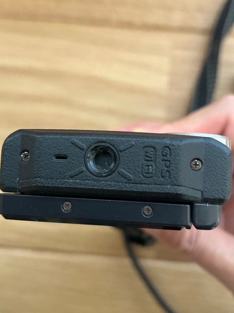 【ジャンク品】Olympus Stylus TG-860 本体 充電器付き