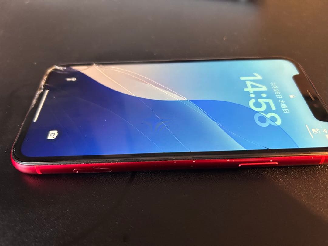 【画面割れ】Apple iPhone11 レッド128GB