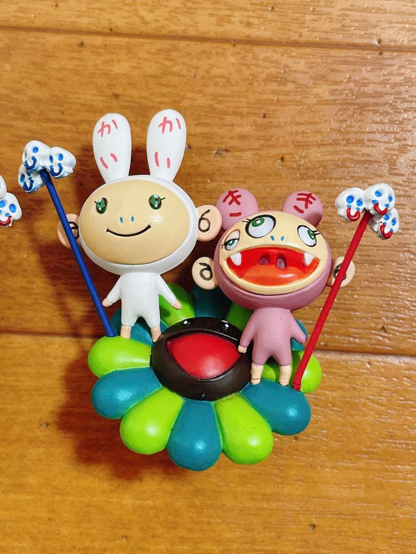 村上隆のスーパーフラットミュージアム kaikai kiki フィギュア 2個