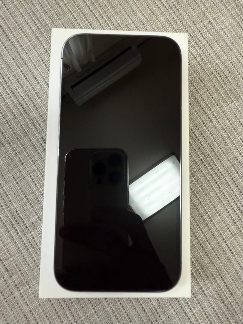 内田様 iPhone 14 Pro ディープパープル 本体