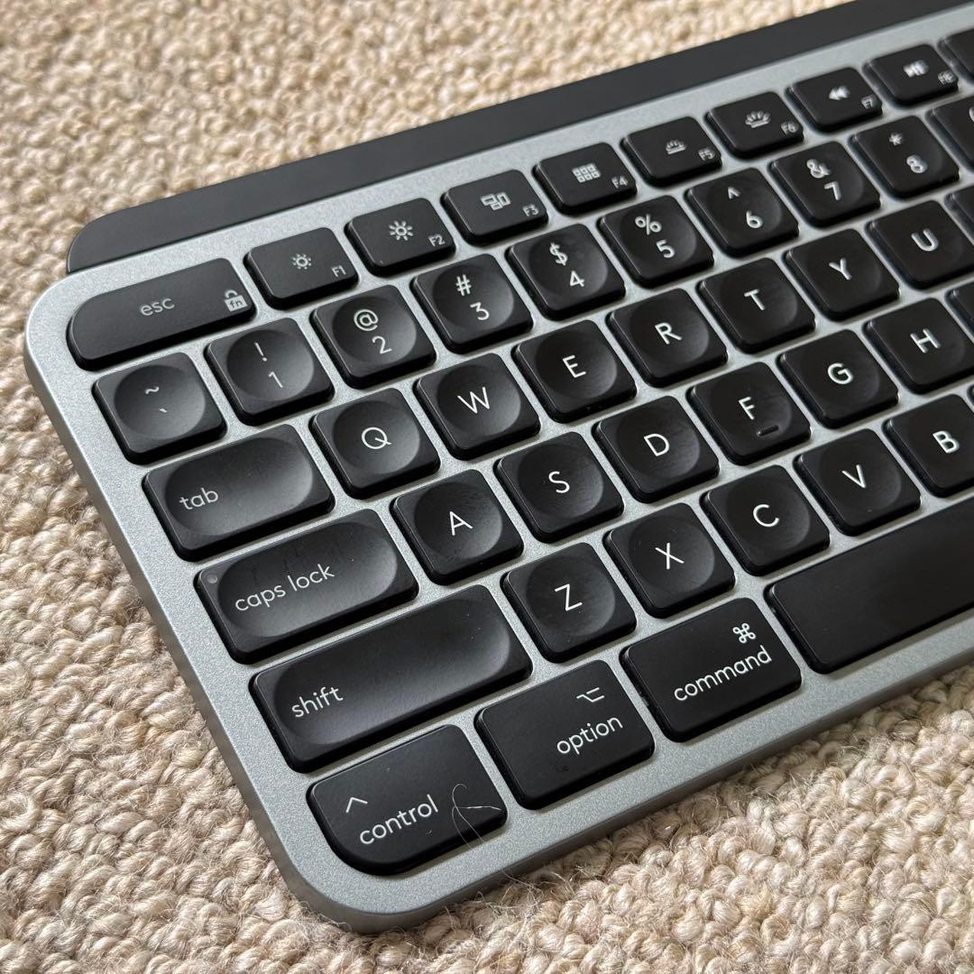 Logicool MX Keys for Mac（おまけパームレスト付）