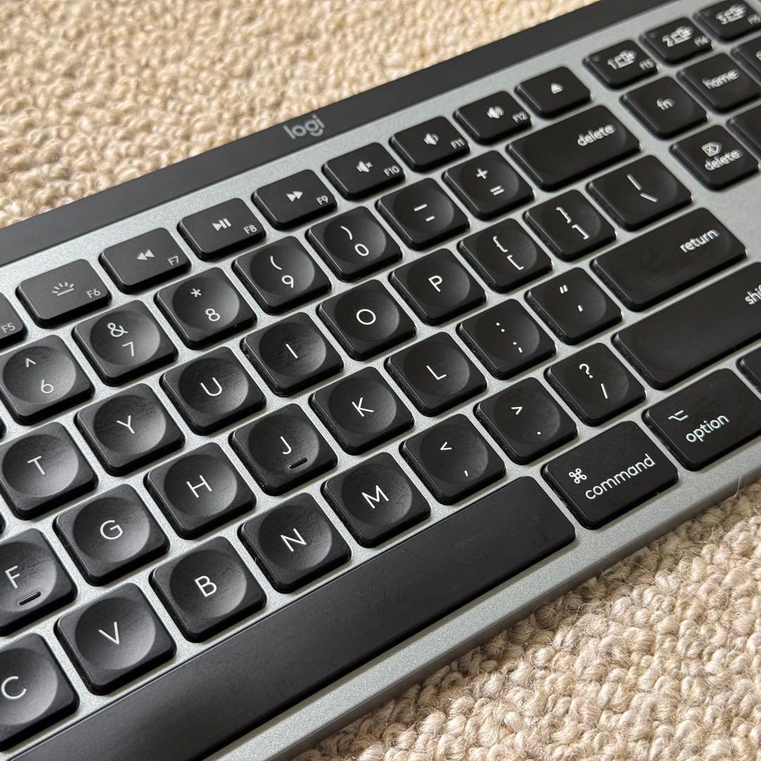 Logicool MX Keys for Mac（おまけパームレスト付）
