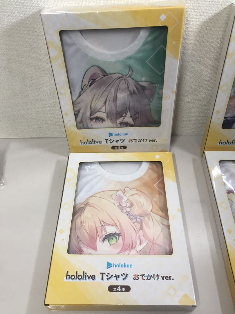 未開封 ホロライブ Tシャツ おでかけver. 全4種 GiGO限定 ねぽらぼ