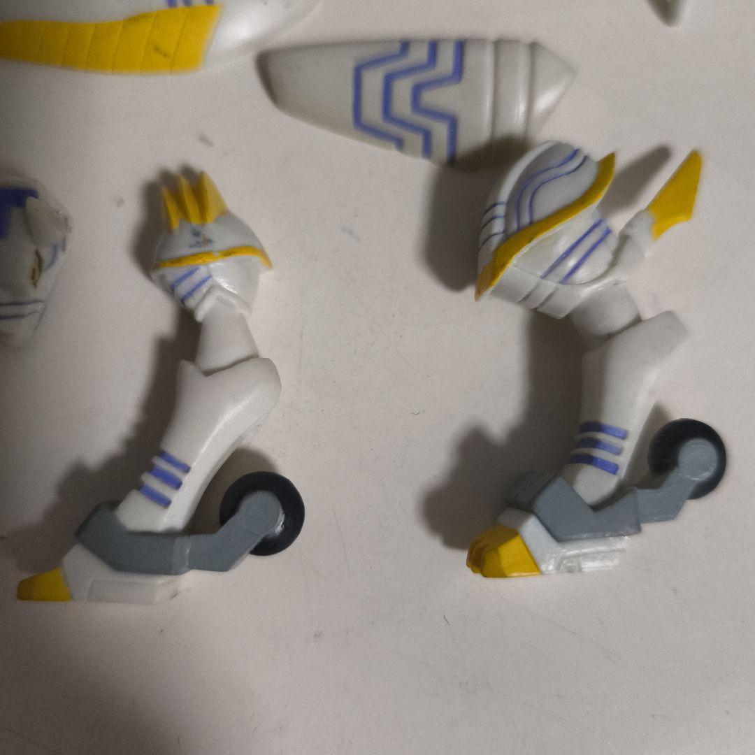 ガルムモン　4　アクションスピリット バンダイ　デジモン