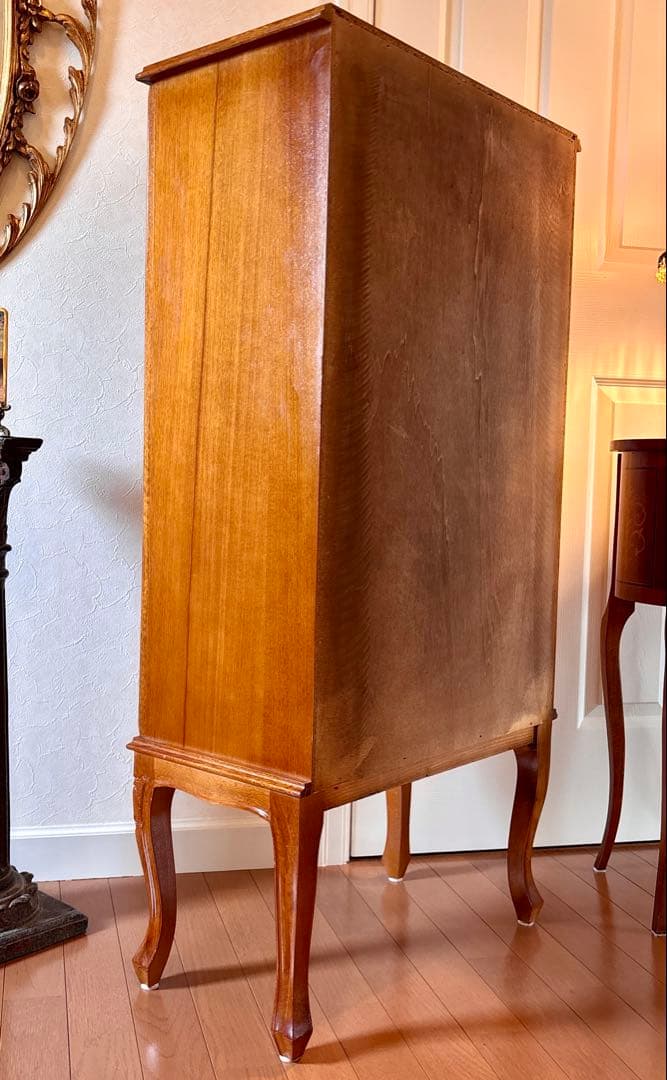 イタリア製 TAROCCO VACCARI猫足チェスト(家の置物と額絵はオマケ)