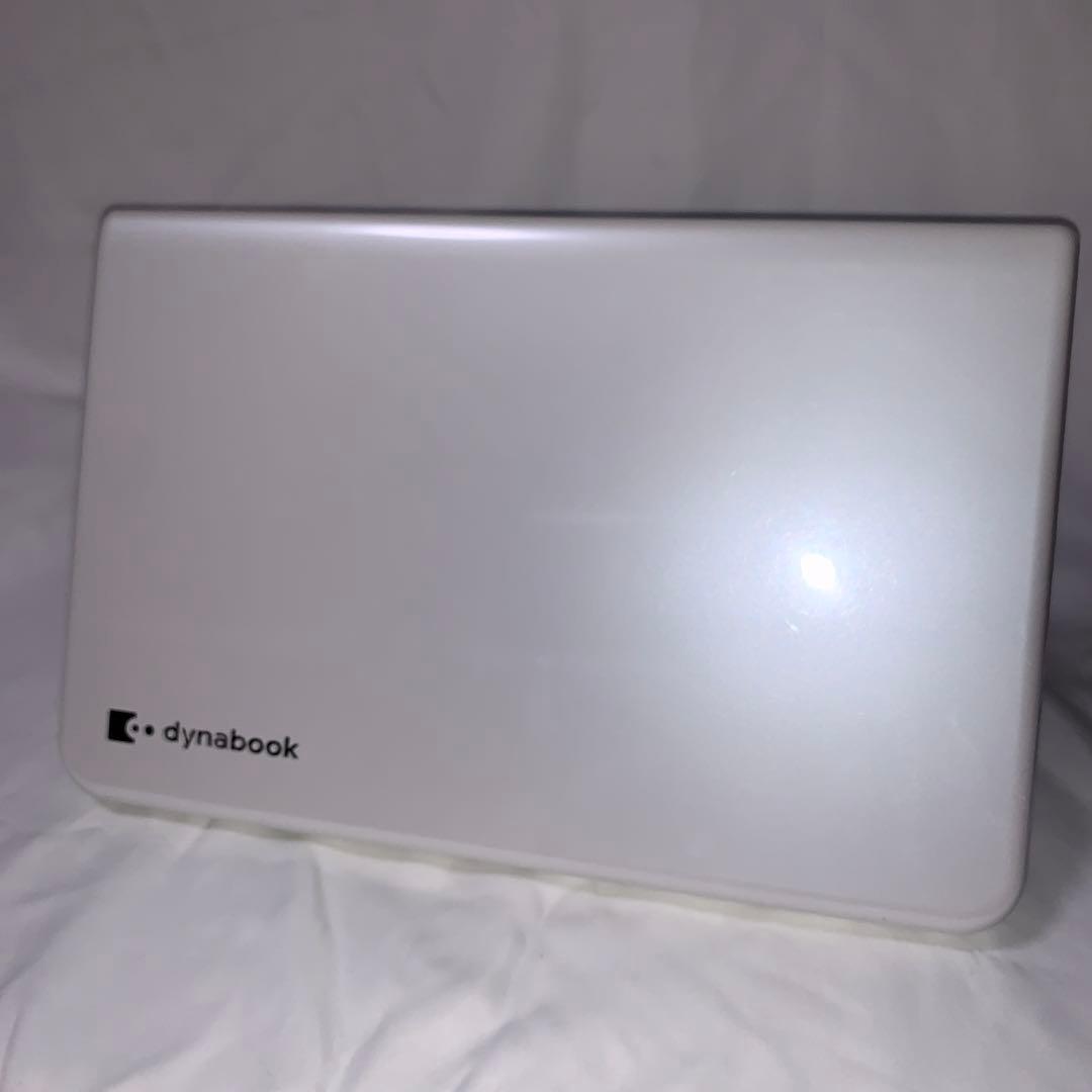 X146【美品】東芝 15.6型/i3第4世代/8GB/256GB