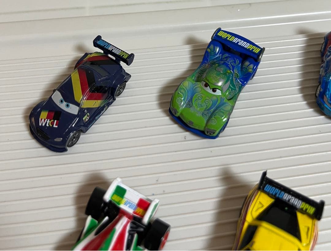 カーズ、ミニカー（トミカ）ブリック、キャル、ダニー、マックスシュネル（廃盤）