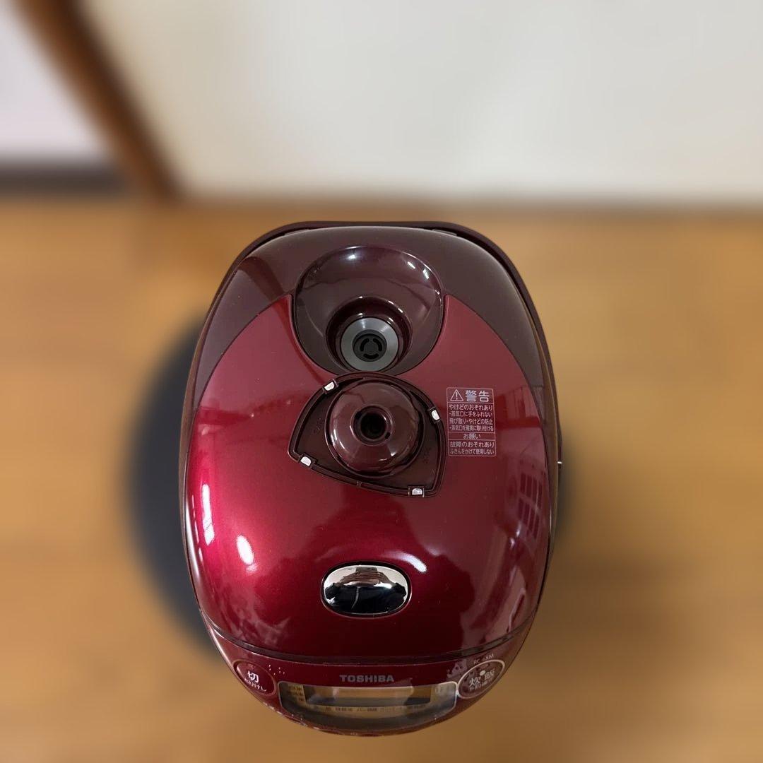 TOSHIBA 炊飯器　RC-6XM 炊飯器 赤