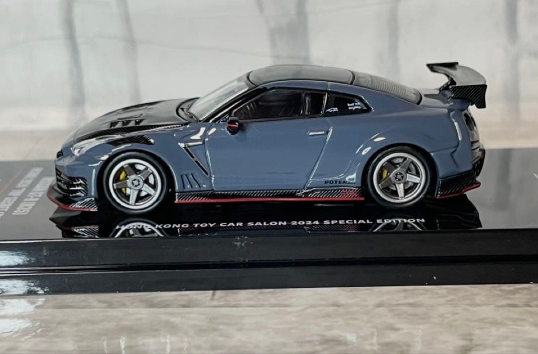 スカイラインGTR R35 NISMO トップシークレット　香港トイカーサロン