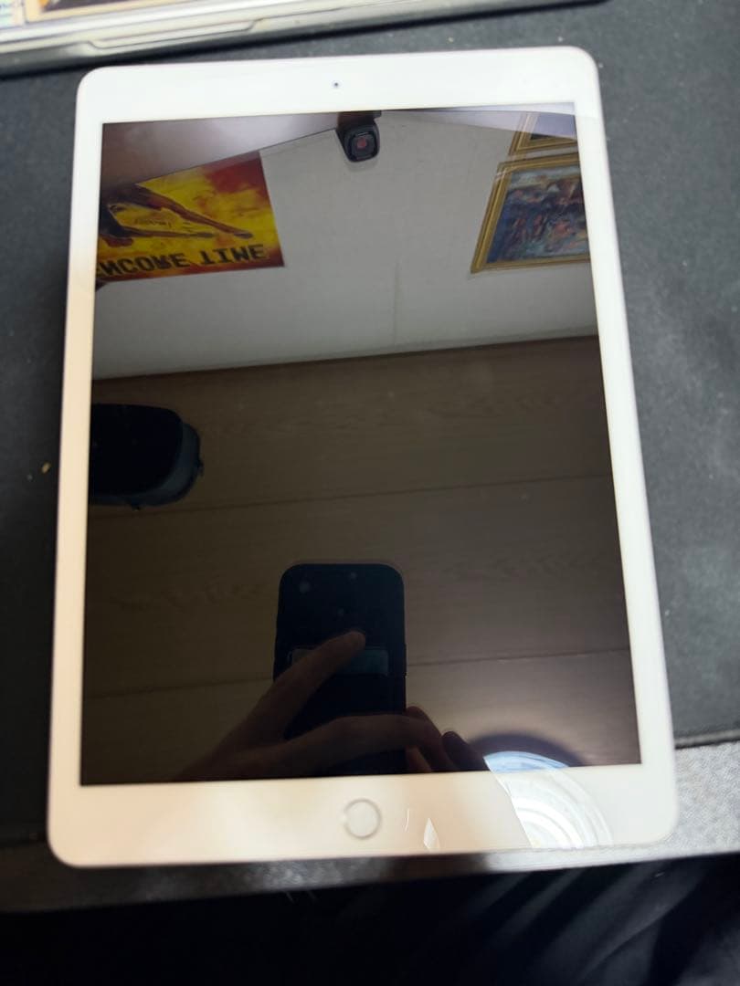 Apple iPad 第8世代（バッテリージャンク品）本体のみ