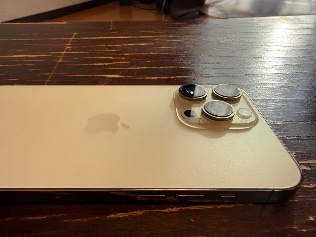 Apple / iPhone 14 Pro Max ゴールド 6.7インチ　美品