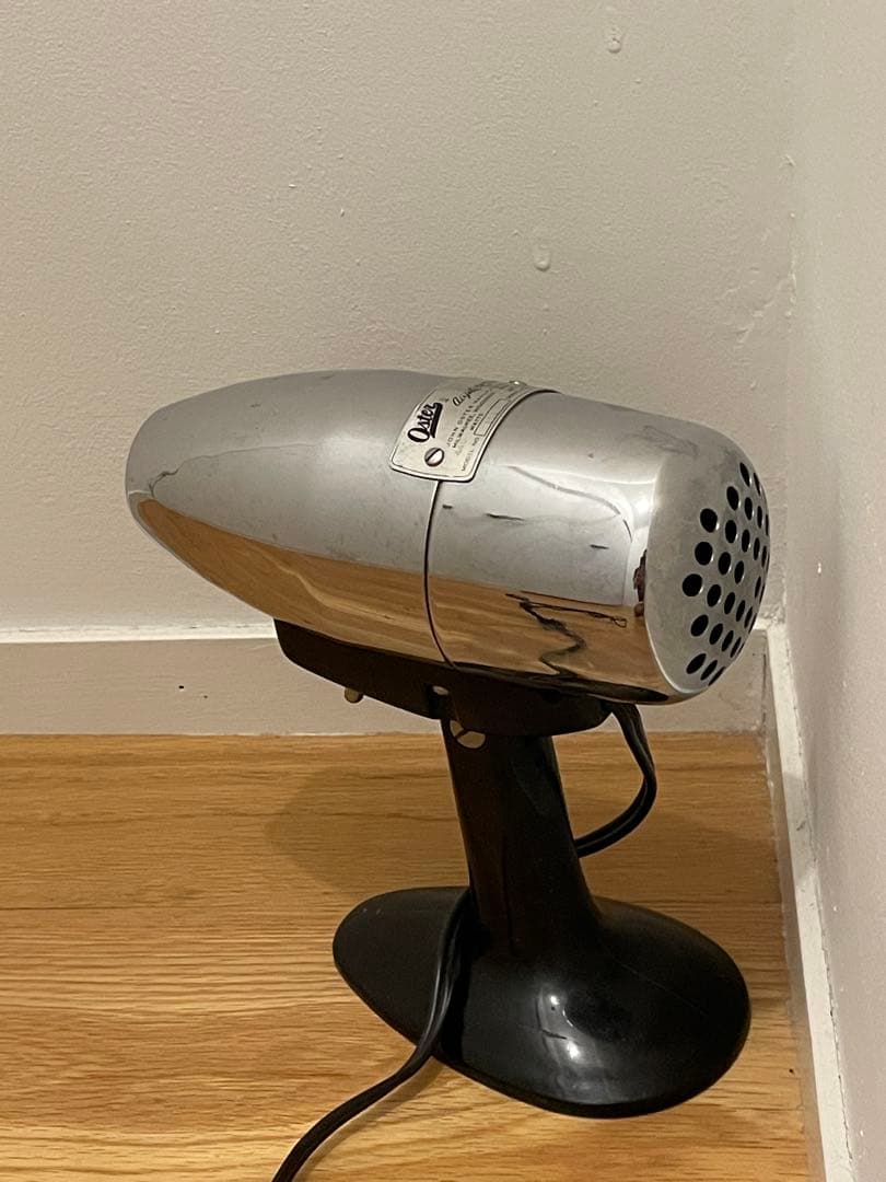 Oster レトロ 卓上ヘアドライヤー シルバー