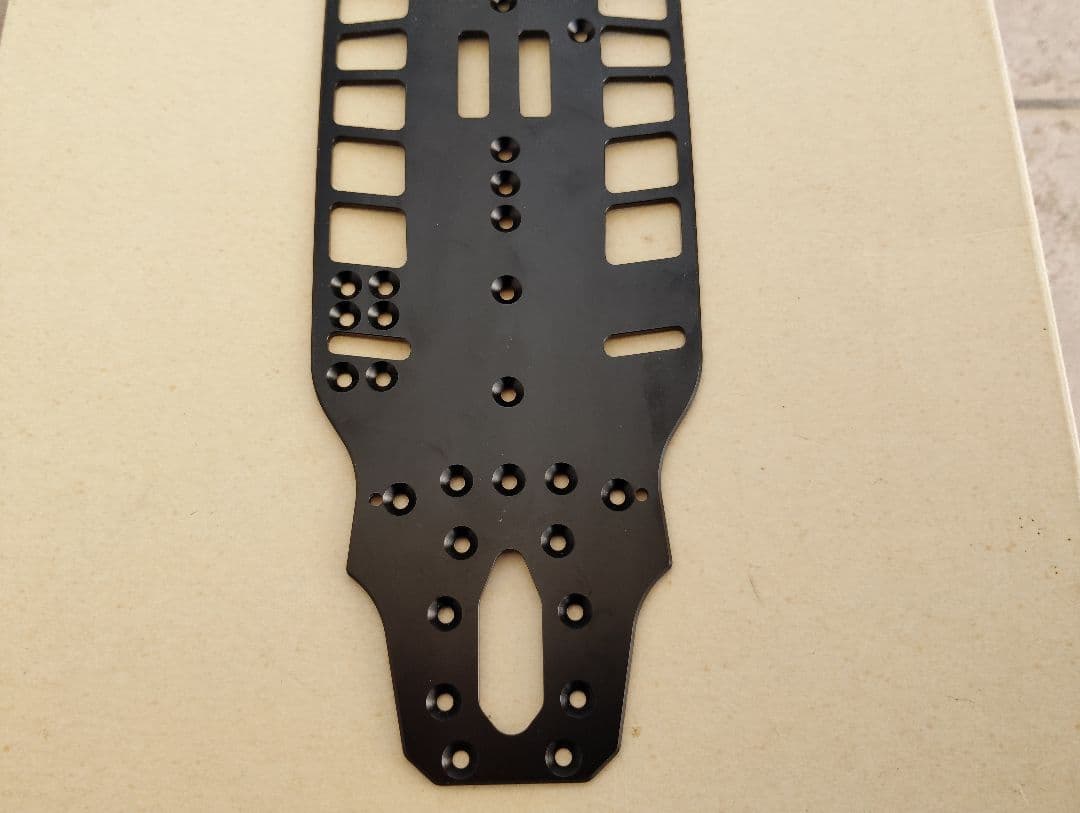 （新品未開封）タミヤTRF421キット＋（中古）TRF421アルミロアデッキ