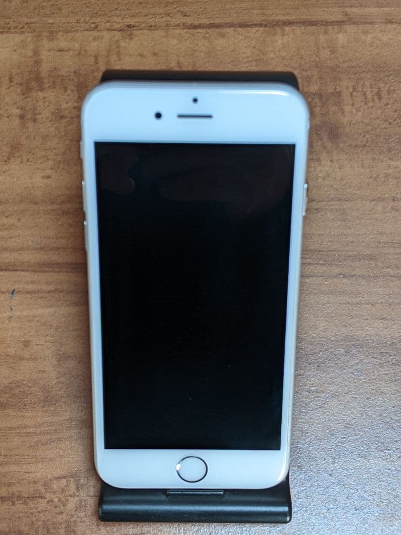 ★ iPhone 6 64GB シルバー ★