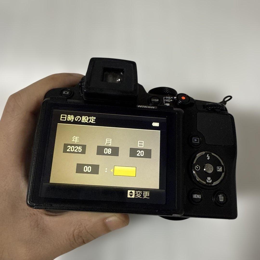 ❗️激安価格❗️デジカメ　本体　Nikon Coolpix P500