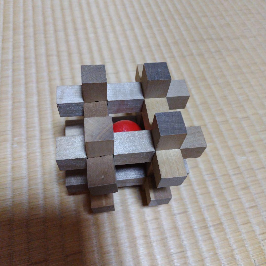 山中組み木　ワニ、ライオン　その他2点