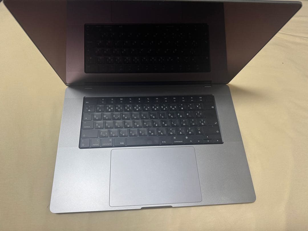 MacBook Pro M2Pro 16GB 512GB 16インチ