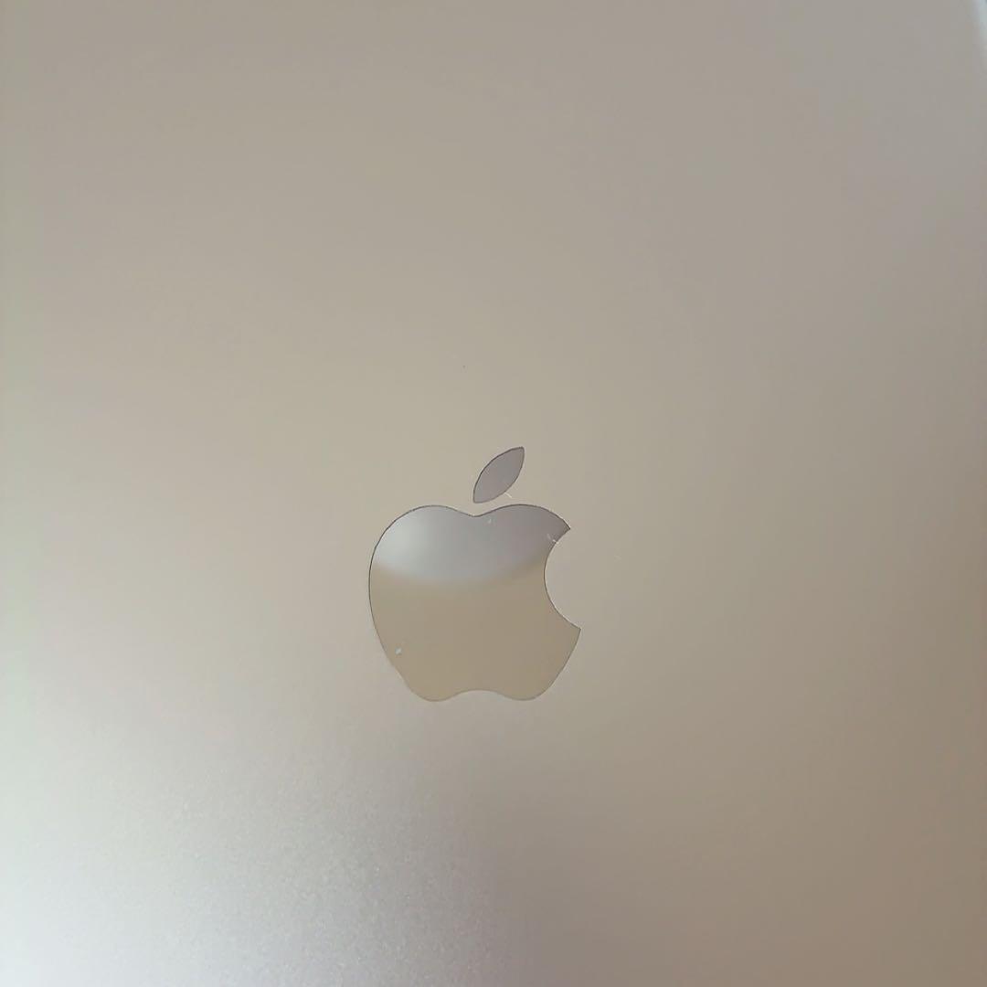 iPadAir2 シルバー Wi-Fiモデル