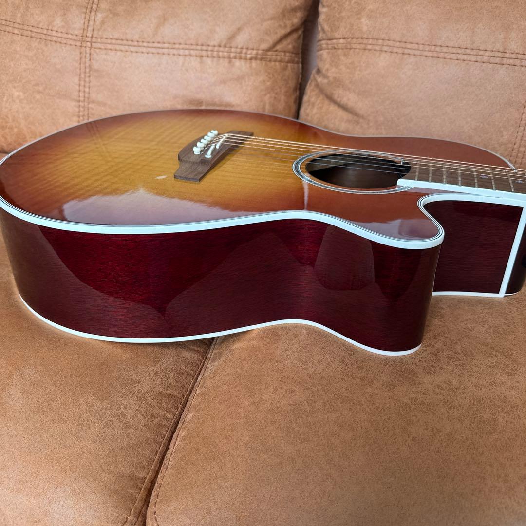 ナルト　Takamine PTU121C FCB エレアコギター