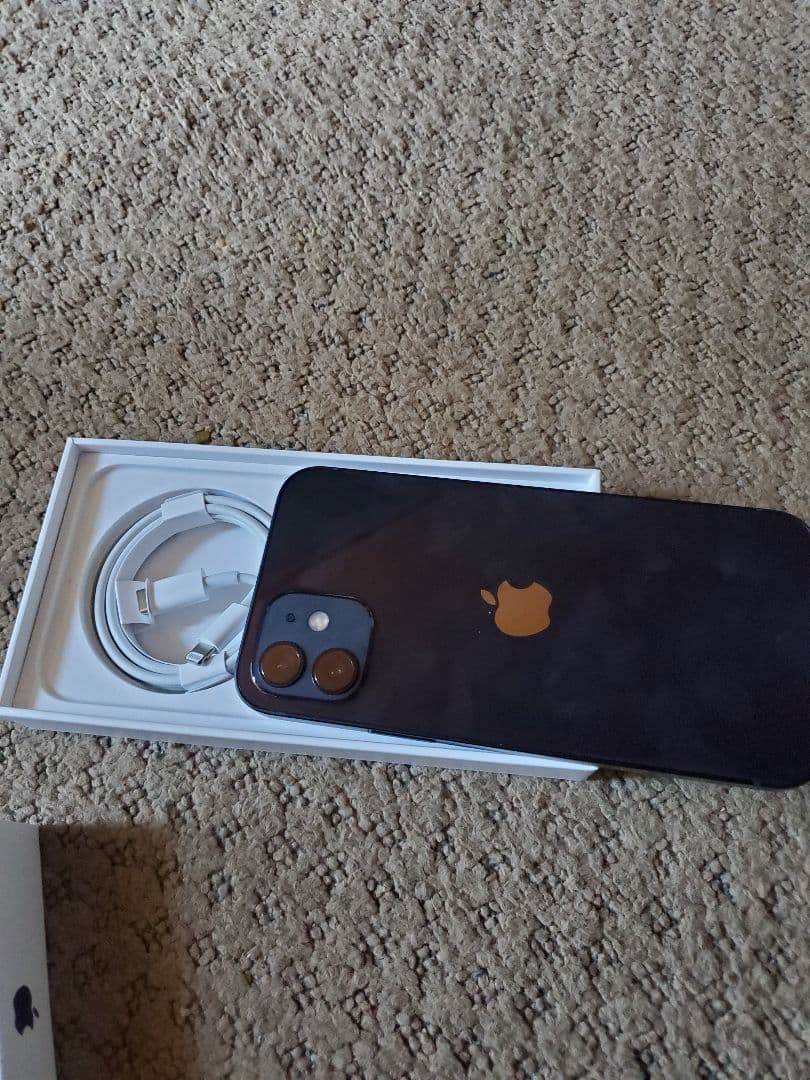 スマートフォン本体 Iphone 12 64gb