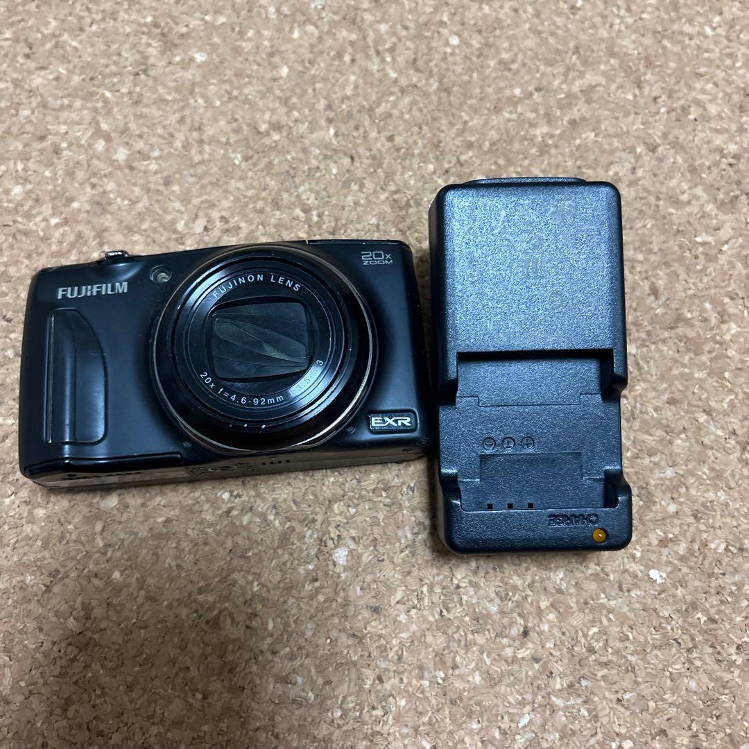 Fujifilm FINEPIX F900EXR デジタルカメラ