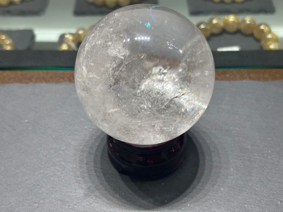 水晶丸玉　虹入り