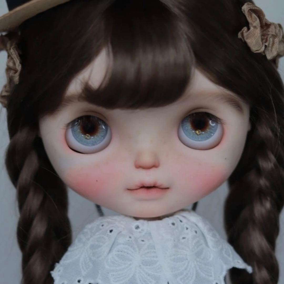 カスタムブライス 海外作家様 柔らかい ナチュラルメイク ふんわり 優しい ①