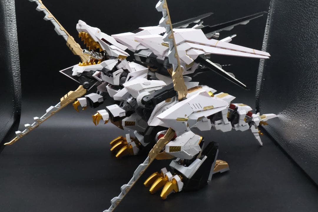 ゾイド　コトブキヤ　HMM シュトゥルムテュラン