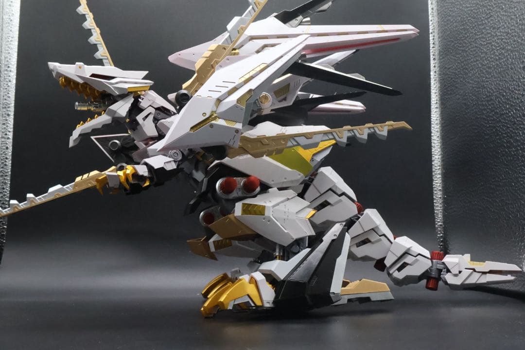 ゾイド　コトブキヤ　HMM シュトゥルムテュラン