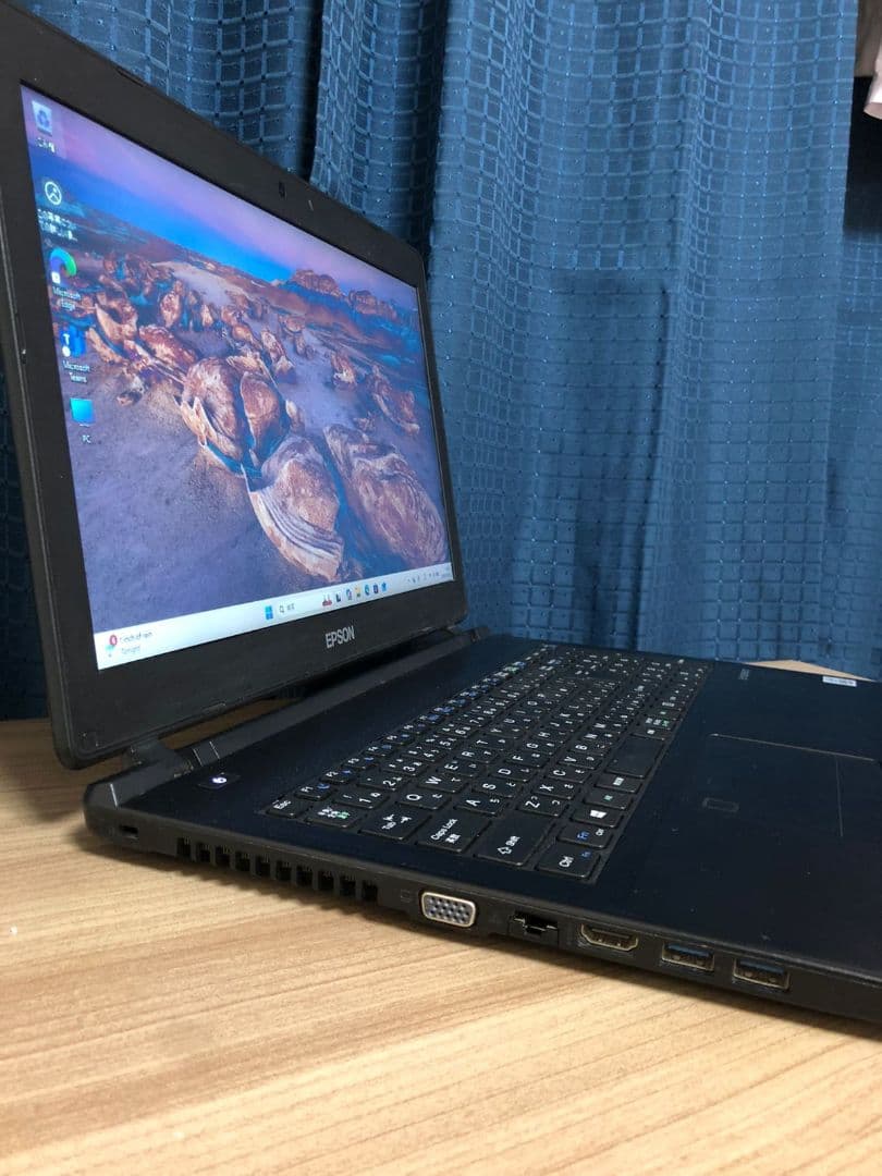 Epson Endeavor Core i5 - 10210U ノートPC