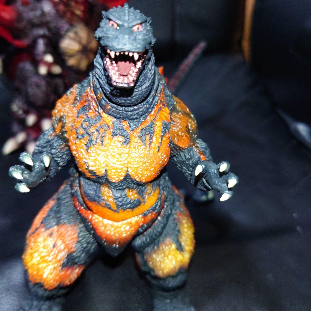 S.H.MonsterArts バーニングゴジラ&デストロイアセット