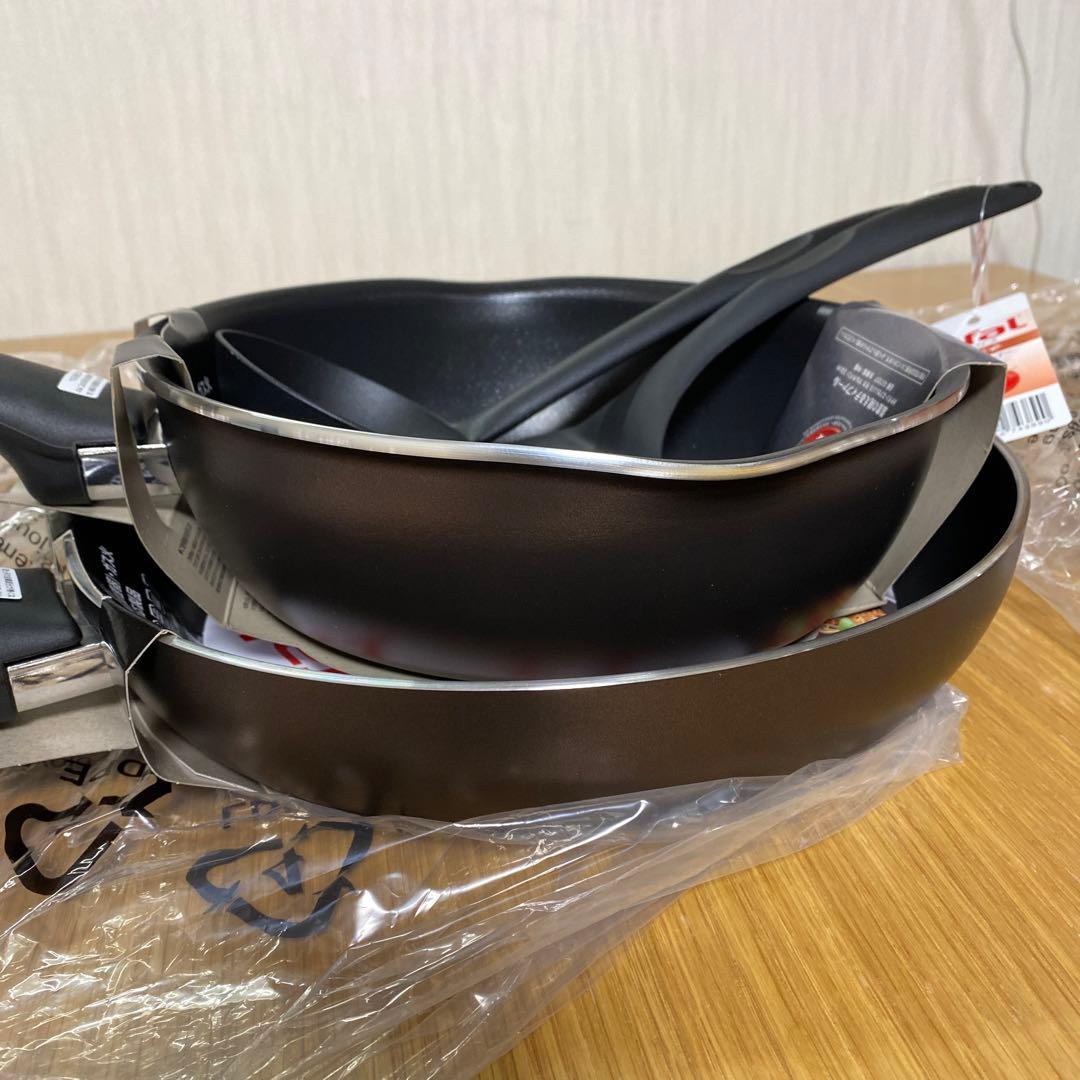T-fal IHチタン　エクセレンス　フライパン　マルチパン　ターナー　レードル