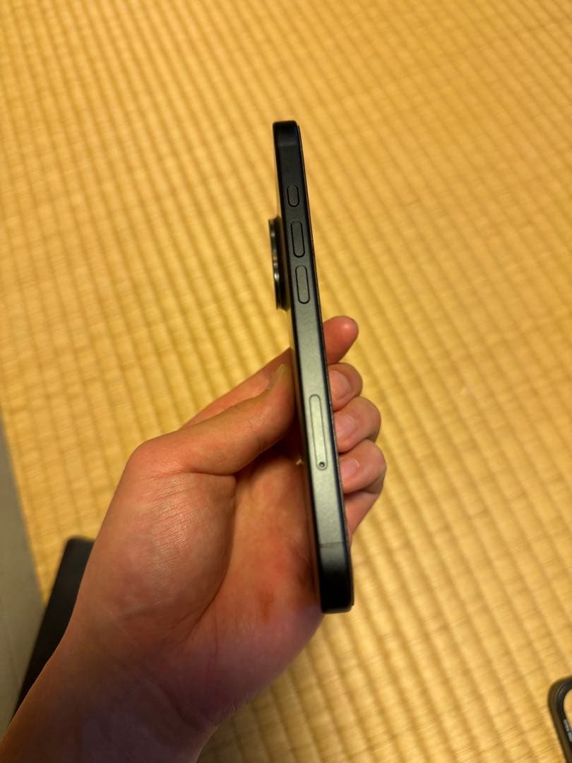 iPhone 16 256GB 中国版 デュアルSIM バッテリー100％ 美品