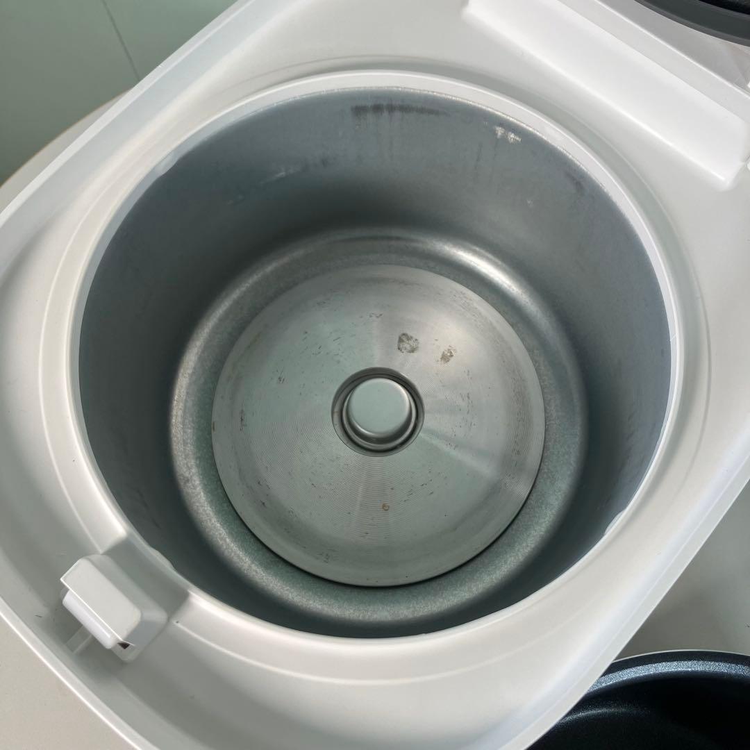 【美品】山善 2023年製 5.5号炊き マイコン炊飯ジャー YJP-DM102