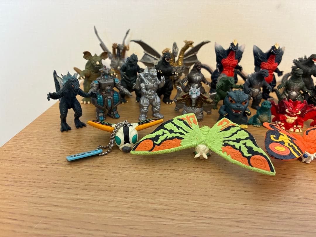 【中古】ゴジラ　ガメラ　フィギュアセット 約40体