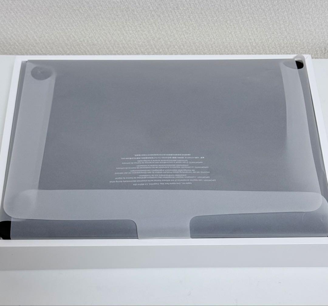 MacBook Air M4 16GB 256GB 13インチ 美品