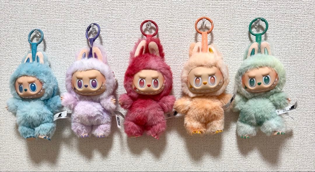 THE MONSTERS Labubu Big into Energy ラブブ