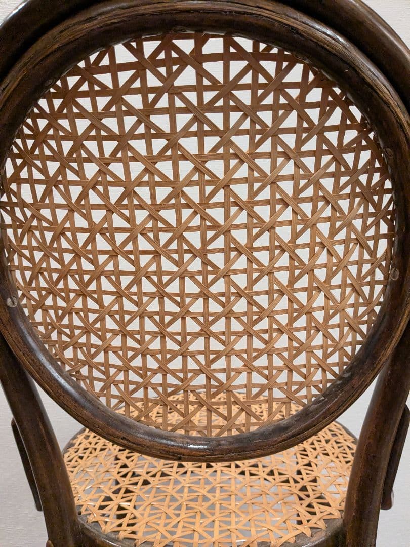 アンティークチェア　籐の椅子　曲げ木　ラタン