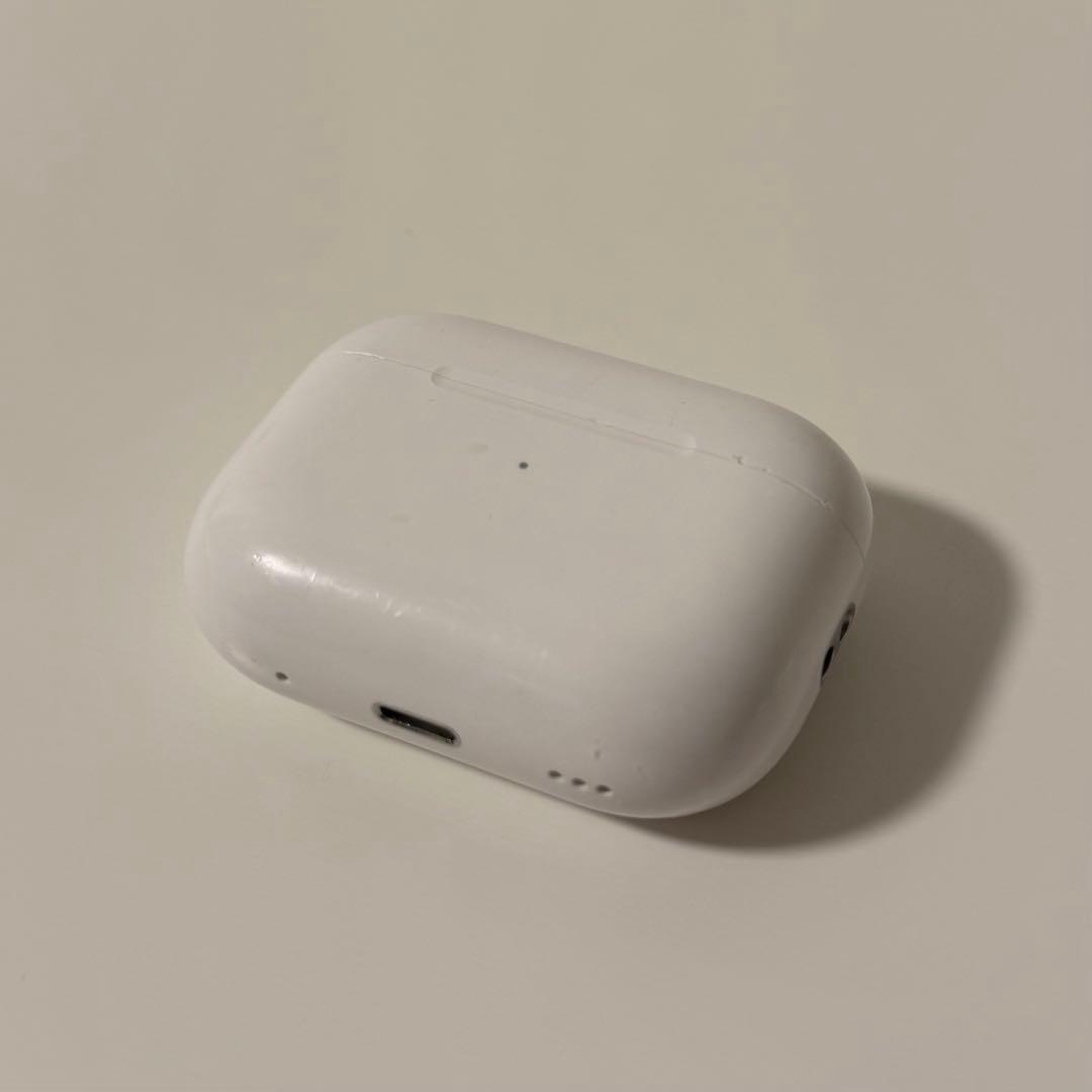 【Apple】AirPods Pro 2 ライトニング（イヤーチップ付き）