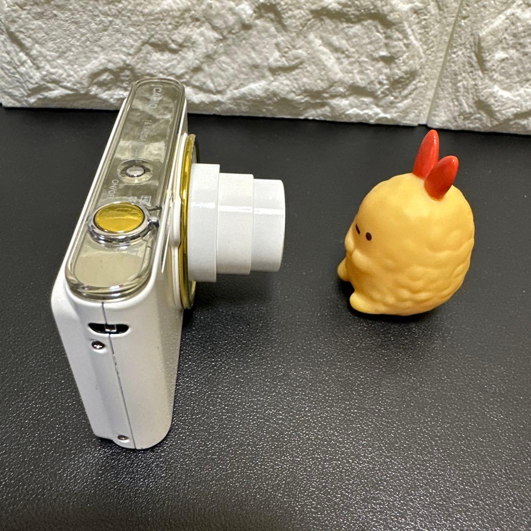美品すぐ使えます　カシオ　CASIOEXILIM JE10 動作品　付属品付き