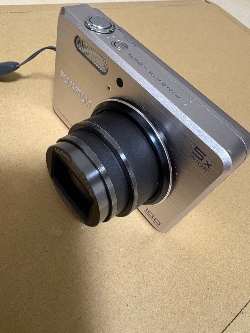 FUJIFILM FinePix J250 デジカメ 美品