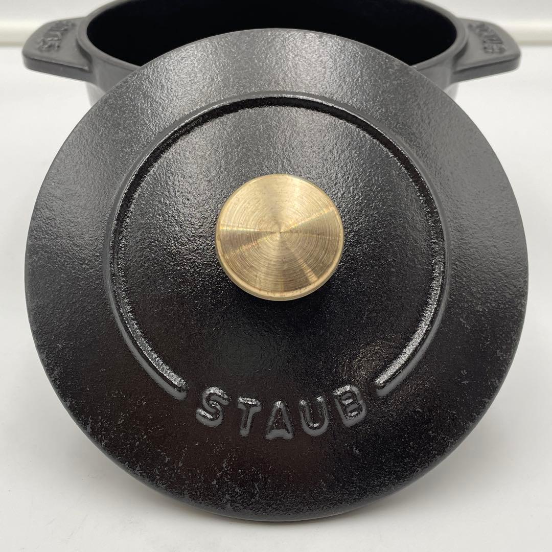 【美品】ストウブ ラ・ココット de GOHAN S 12cm ブラック