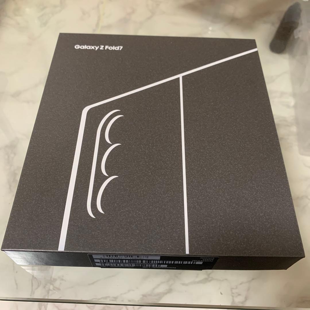 Galaxy Z Fold7 256訳あり メインディスプレイ割れ／サブ画面正常