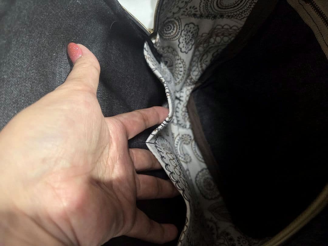 【ハンドメイド】こだわり設計の軽量リュック／手縫い仕上げ／個性派デザイン