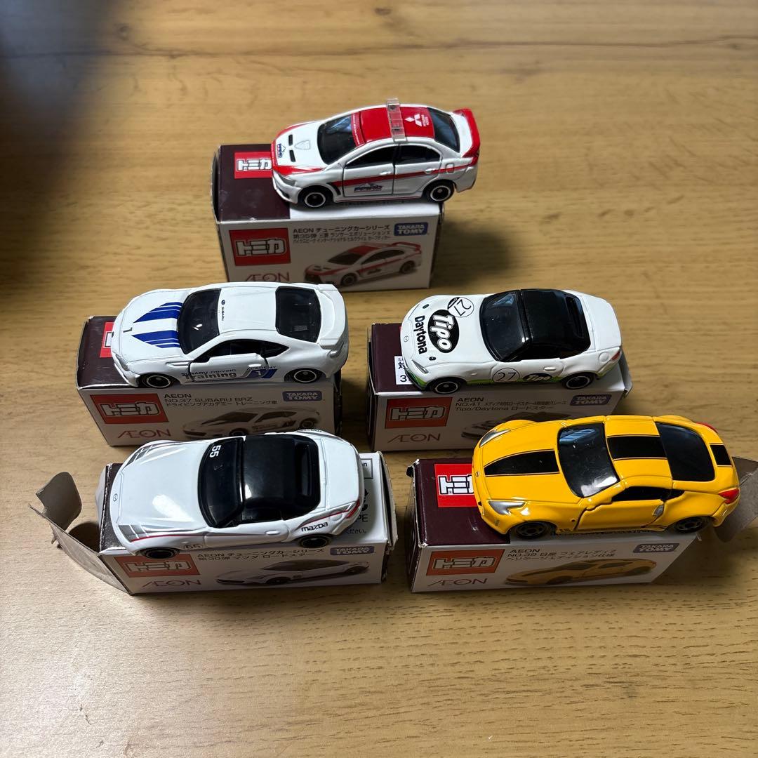 トミカ イオン　5台セット　AEON